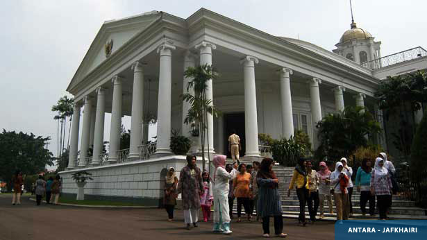 Berwisata ke Istana Bogor, satu dari enam Istana Presiden RI